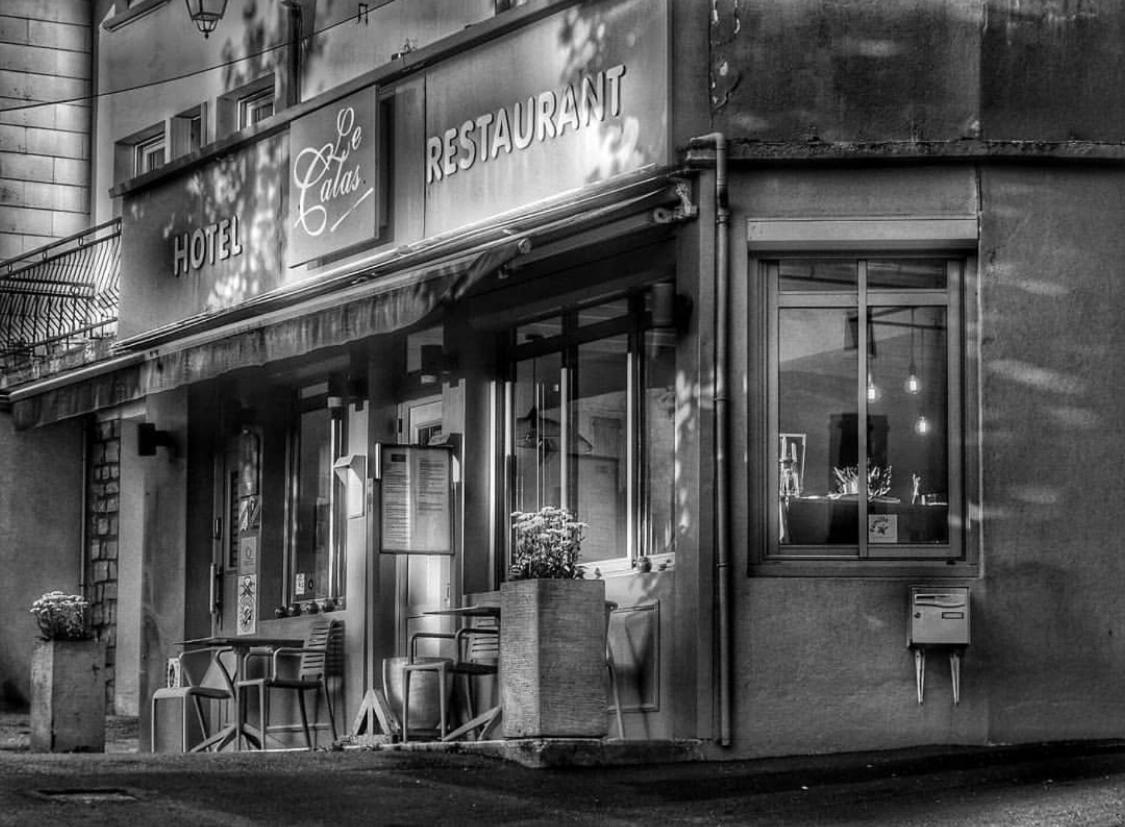 A La Maison Hotel Restaurant Lacaune Buitenkant foto